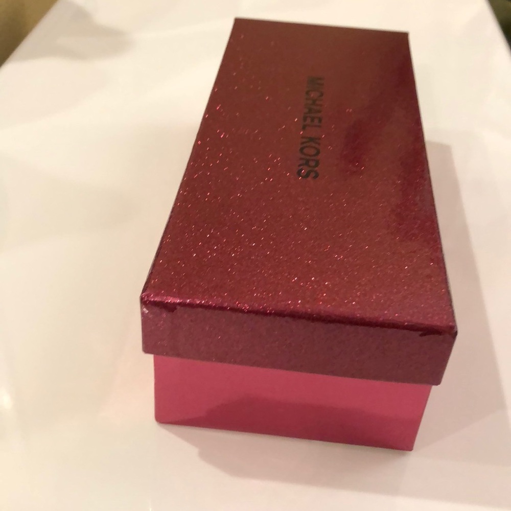 Michaels Kors Gift Box - Picture 2 of 3